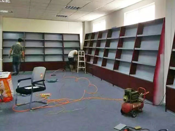 必须掌握鞋子展示柜设计要领